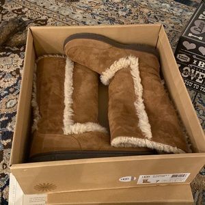Chestnut Sundance Uggs